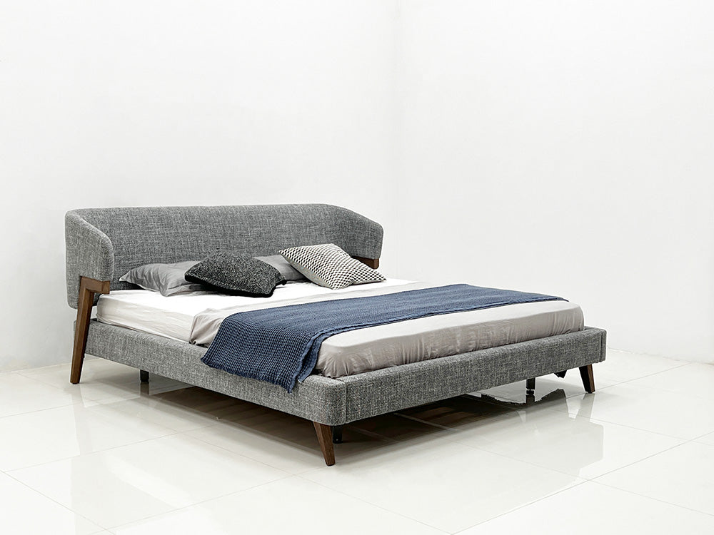 GC2323 Modern Fabric Wood Legs Up-holstered Bed