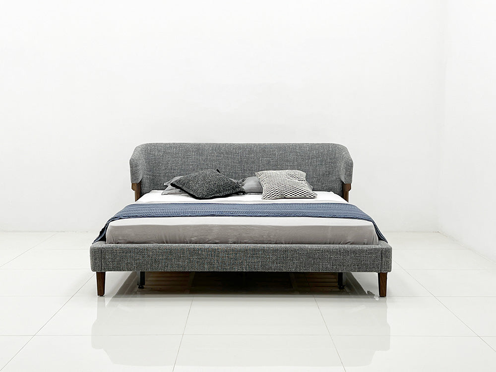 GC2323 Modern Fabric Wood Legs Up-holstered Bed