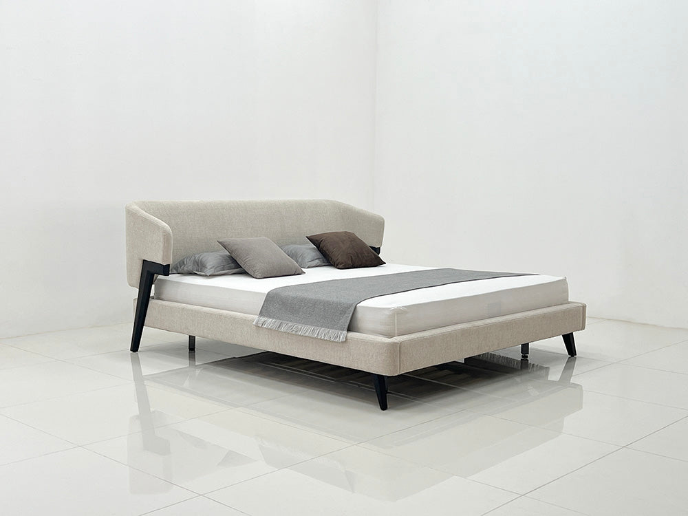GC2323 Modern Fabric Wood Legs Up-holstered Bed