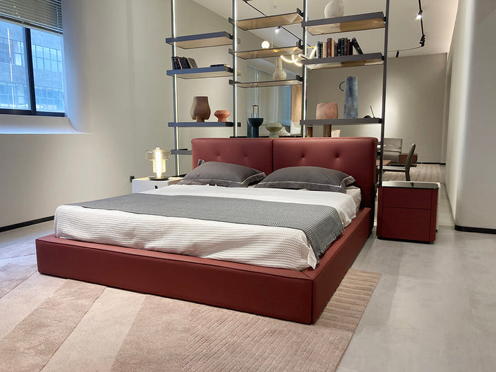 GC2329 Italian Tufted Soft Upholstered Bed