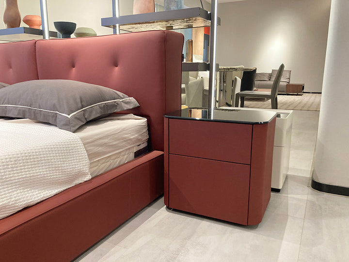 GC2329 Italian Tufted Soft Upholstered Bed