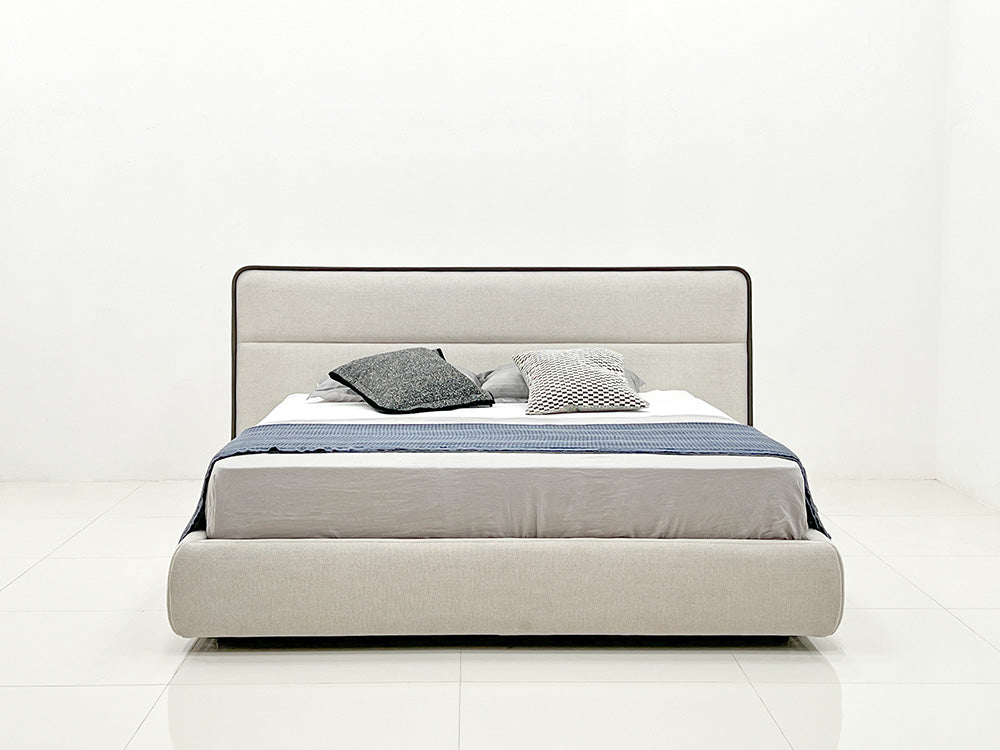 GC2338 Modern Design Upholstered Bed