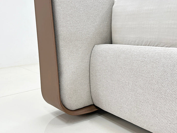 GC2338 Modern Design Upholstered Bed
