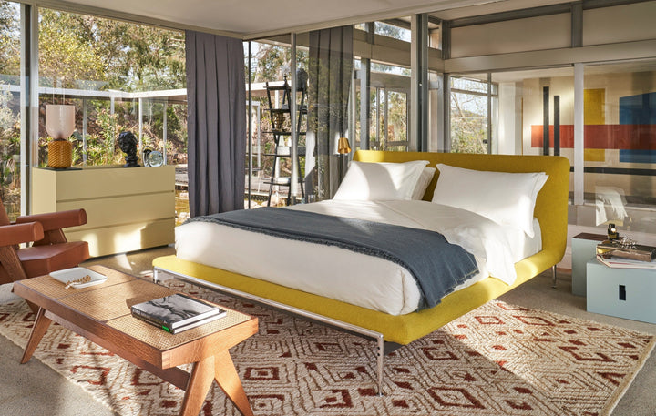 GC2415 Upholstered Bed