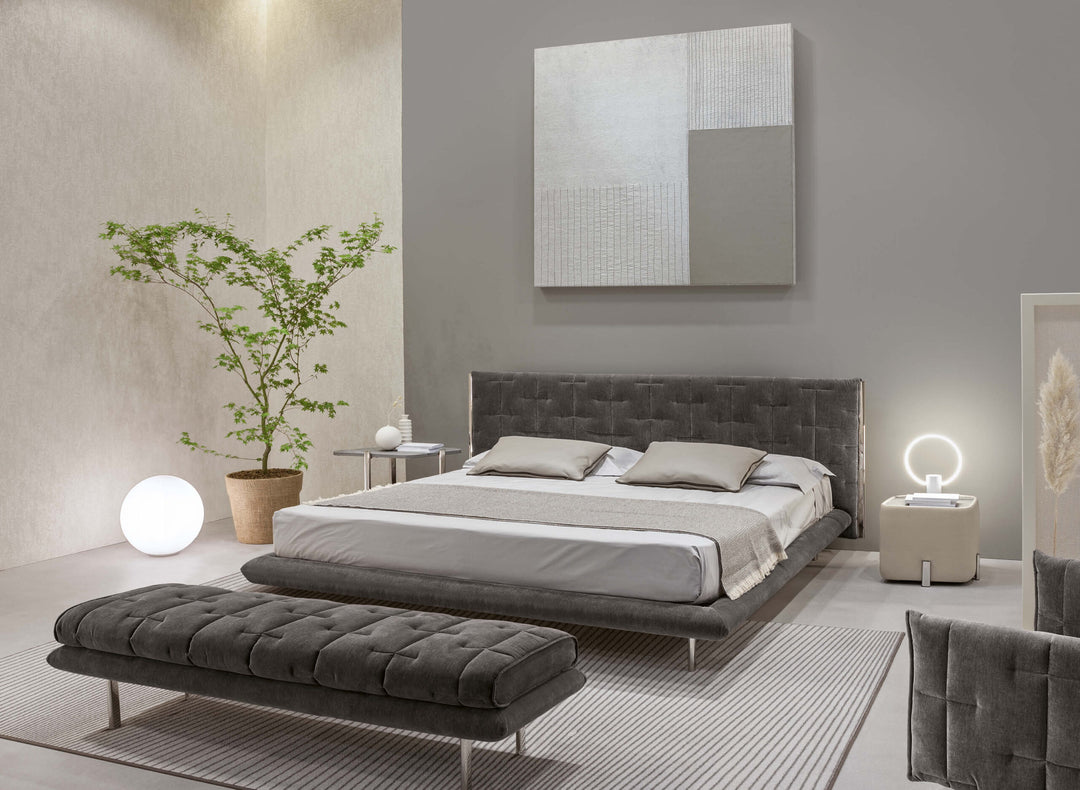GC2452 Upholstered Bed