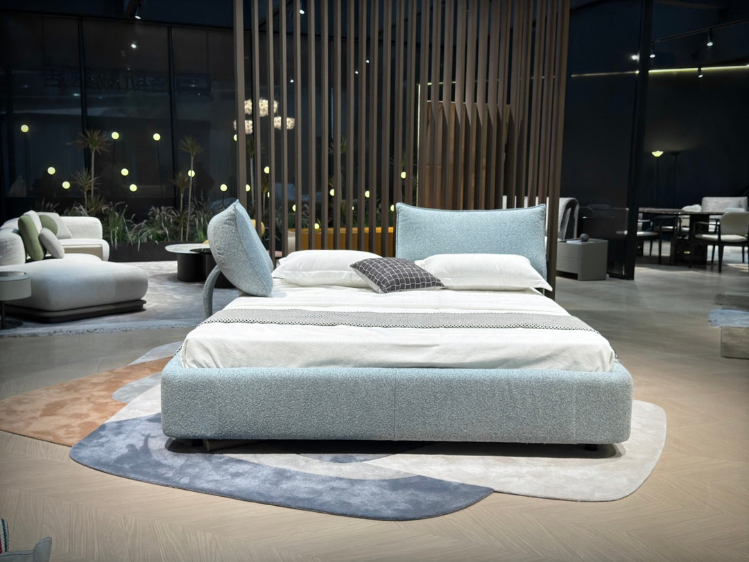 GC2458 Upholstered Bed