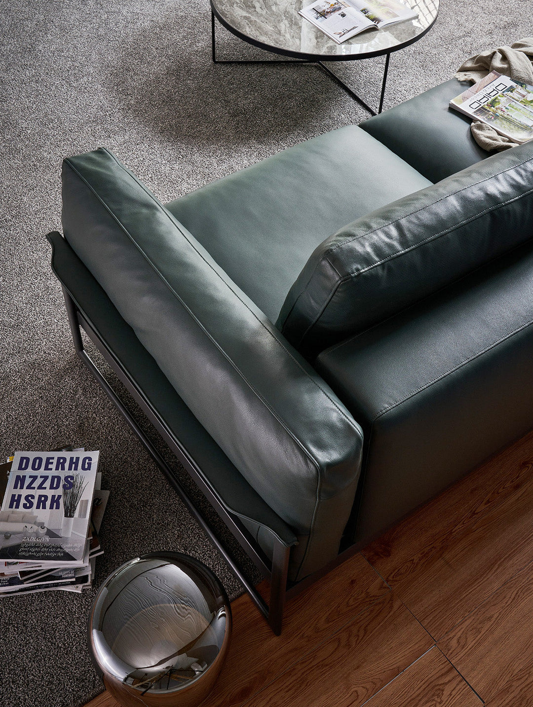 GS9051  American Leather 3 Seater Sofa