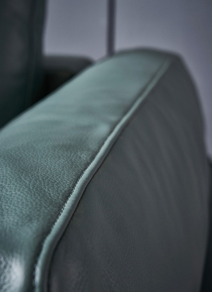 GS9051  American Leather 3 Seater Sofa