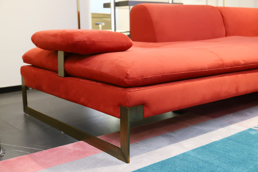 GS9081 Italian Modern Red Fabirc Sofa