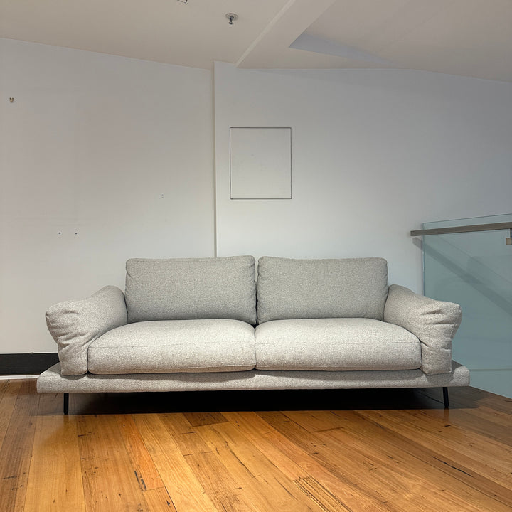 Zeus 2.5 Seater Sofa Clearance