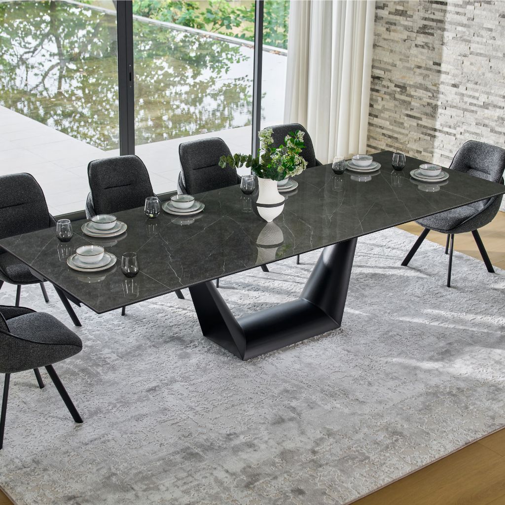 Kai Dining Table