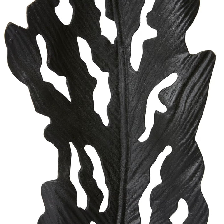 Leafy Sculpture Black (Large)