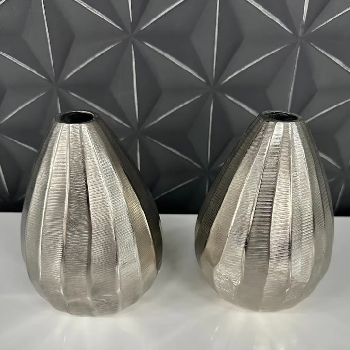 MI346 Chisel Vase Clearance