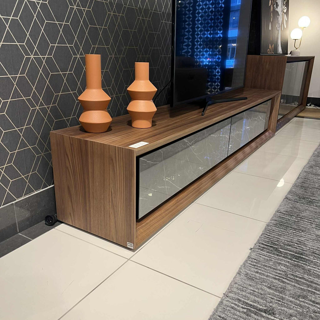 Malibu TV Unit with Concordia Doors Clearance