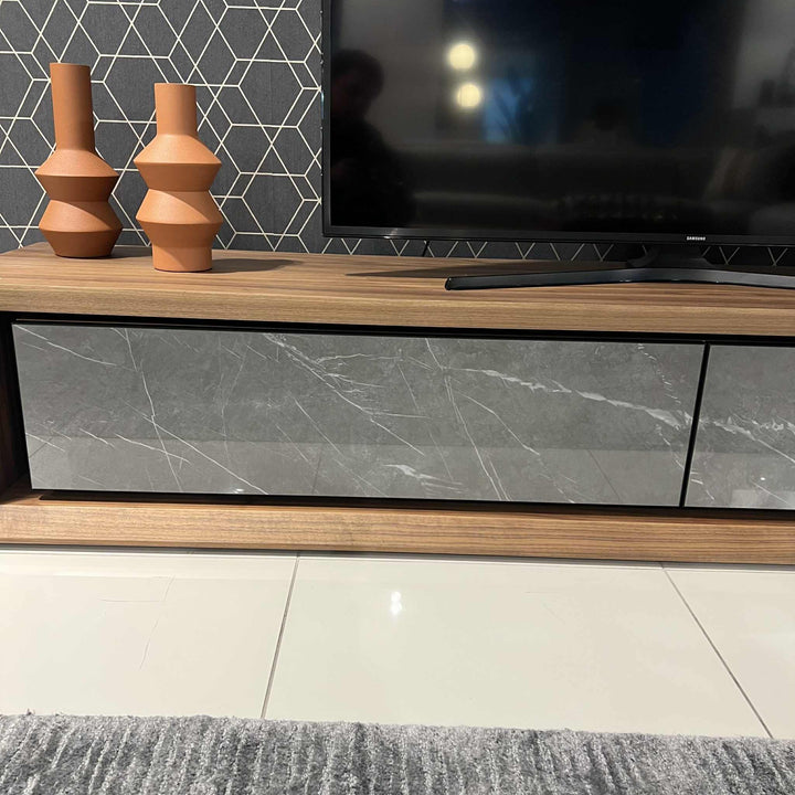 Malibu TV Unit with Concordia Doors Clearance