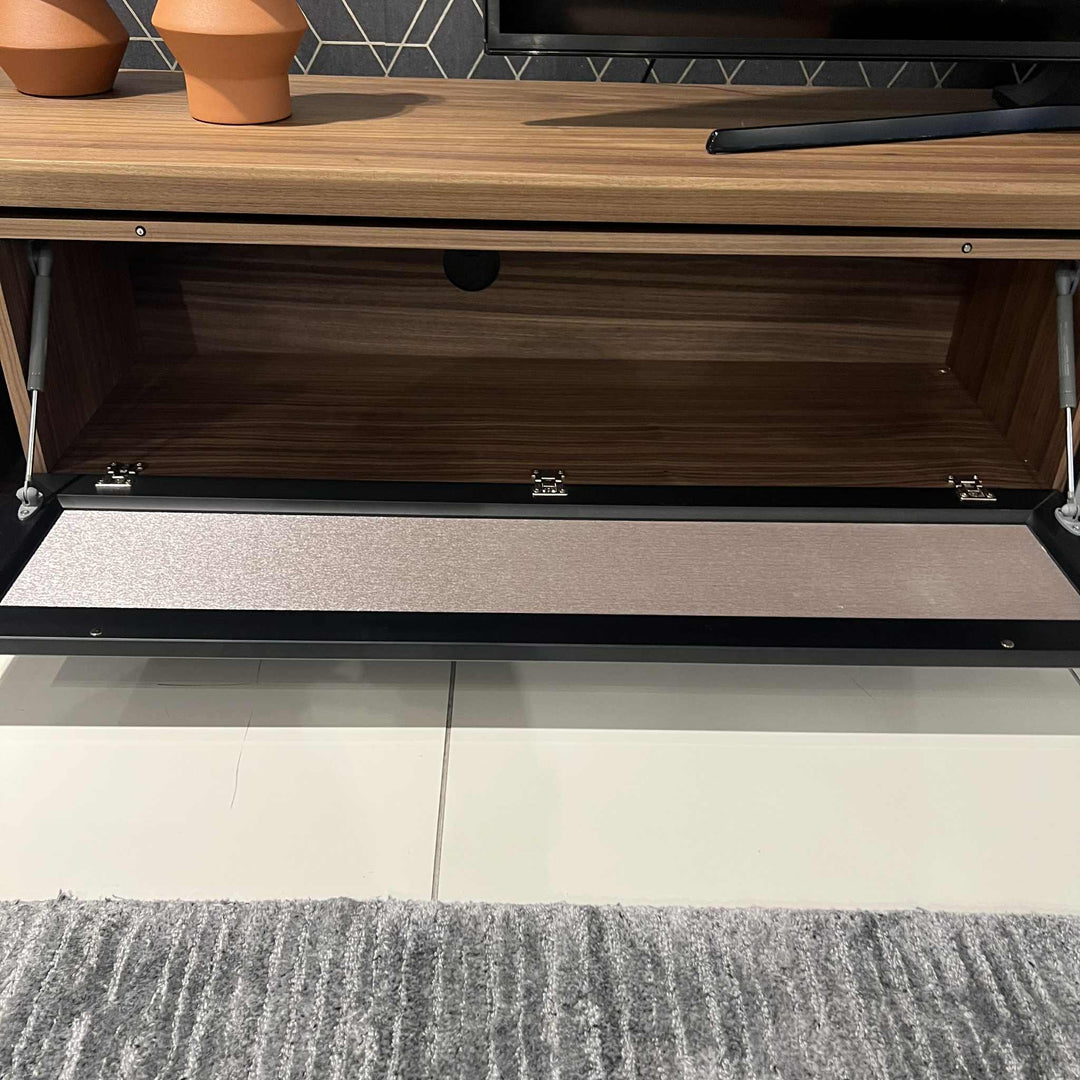 Malibu TV Unit with Concordia Doors Clearance