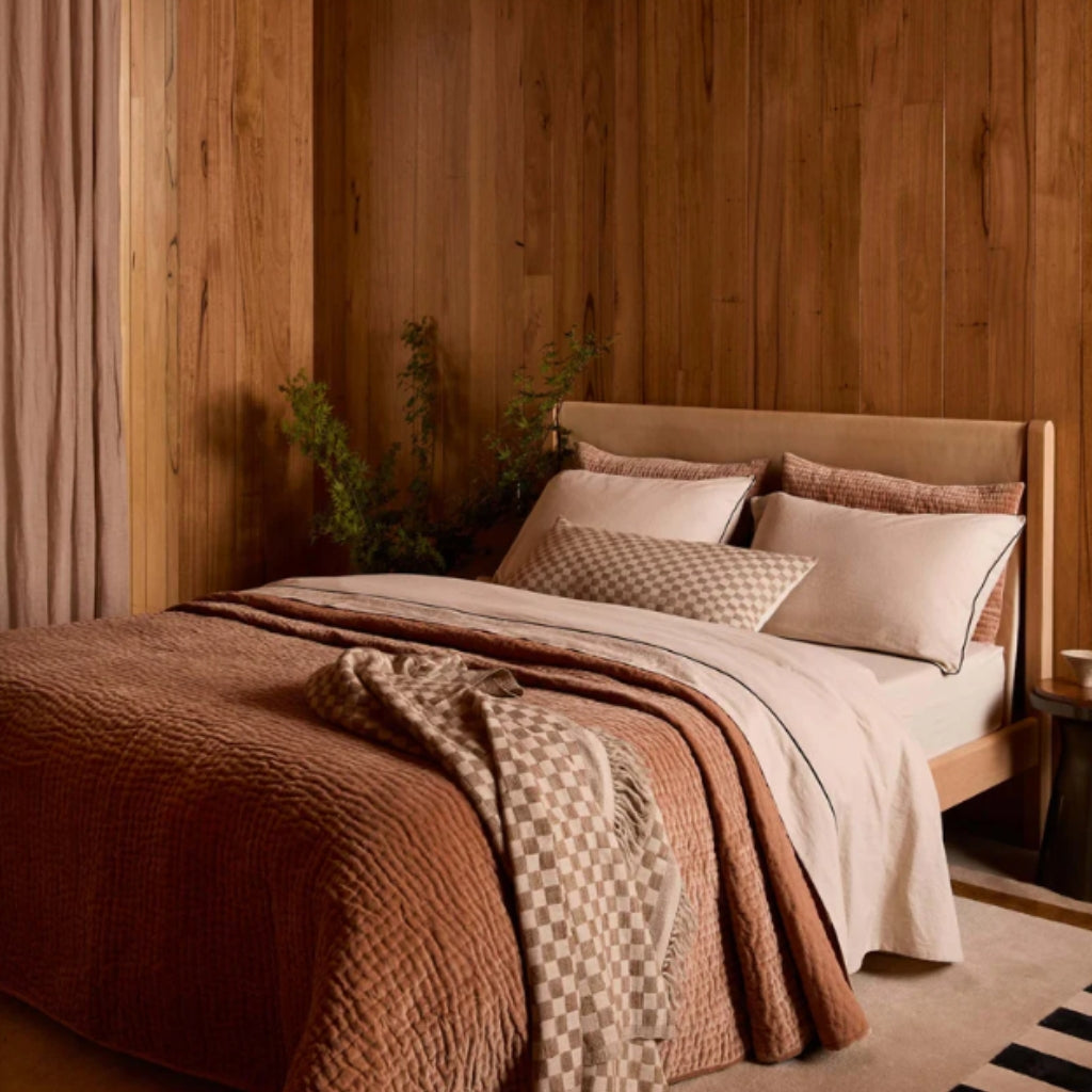 Matteo Chalk Wool & Silk Throw