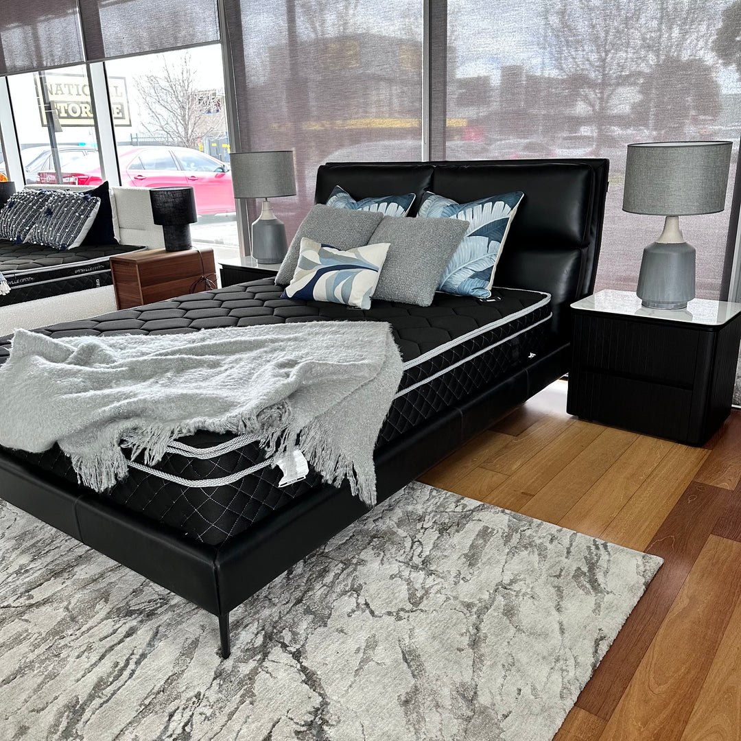 Winchester Queen Bed Clearance