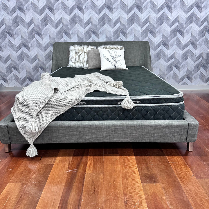 Arizona Queen Bed Clearance