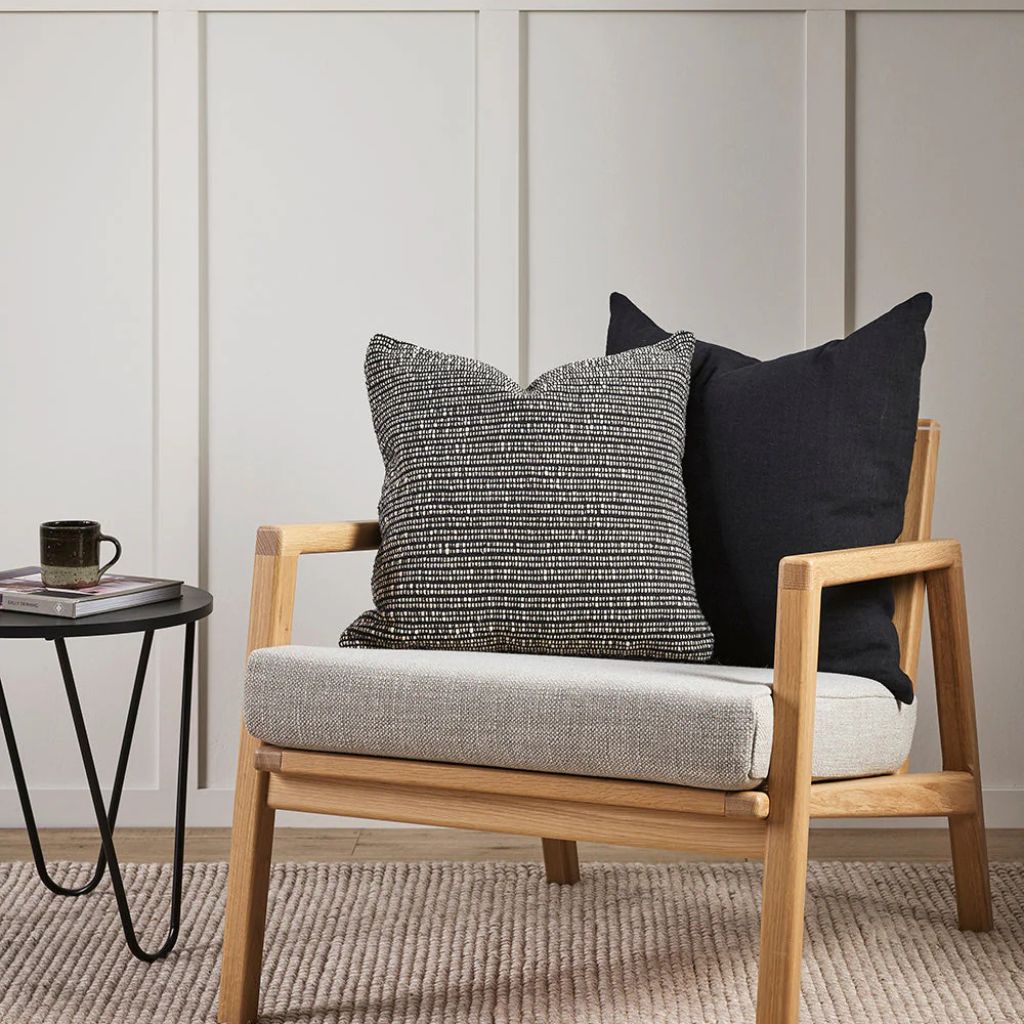 Milano Cushion Black