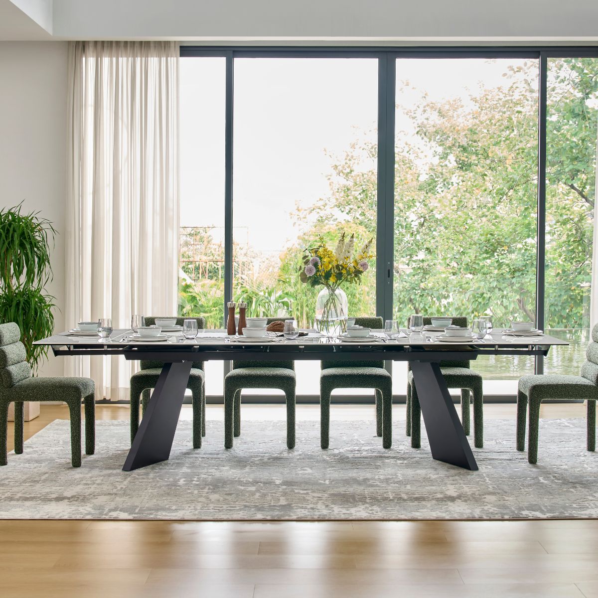 Nova Extension Dining Table | Gainsville Furniture