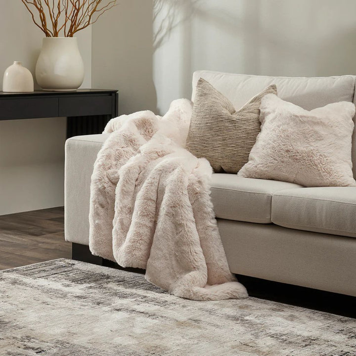 Pelage Cushion Ivory