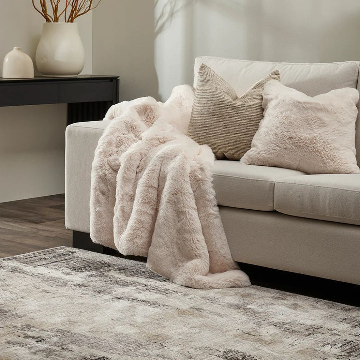 Pelage Throw Ivory