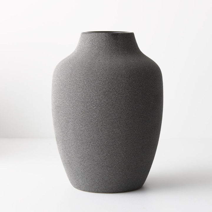 Pilu Vase Black