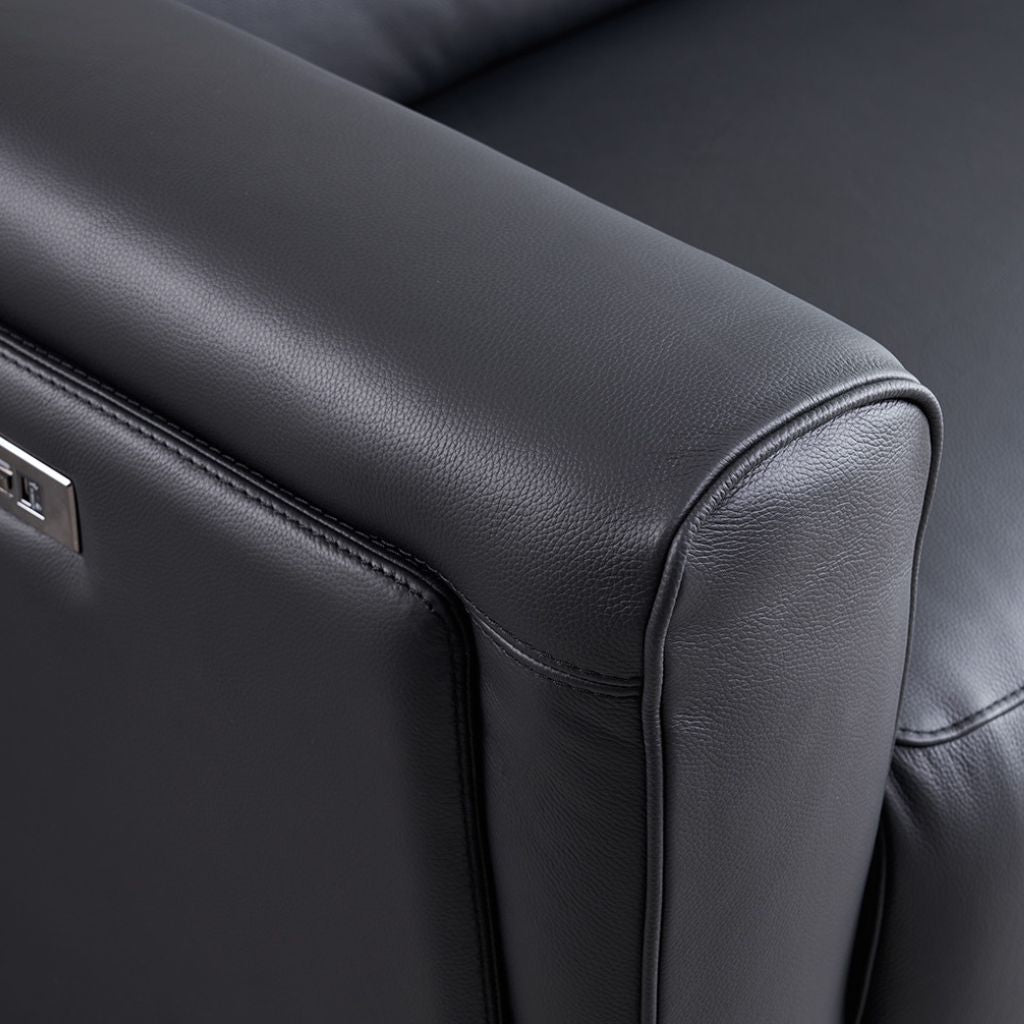 Pollock-PR Slim 1.25 Seat Armchair