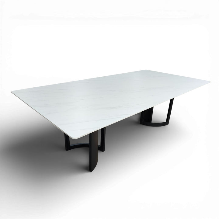DT942 Dining Table