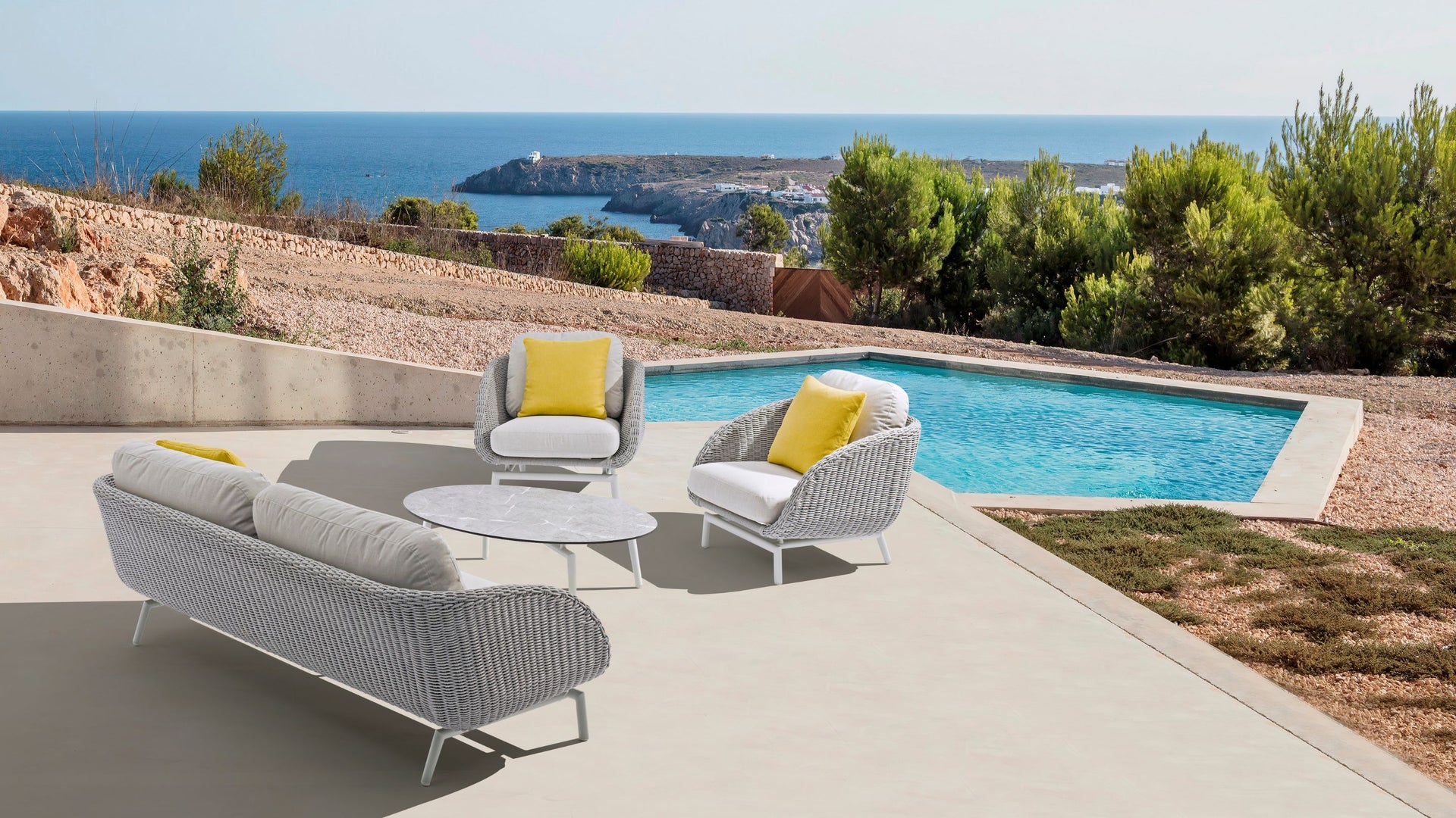 Scoop Outdoor Furniture Coffee Table Gainsville