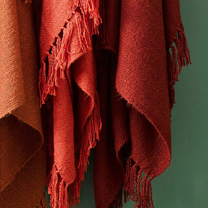 Serenade Throw Cranberry