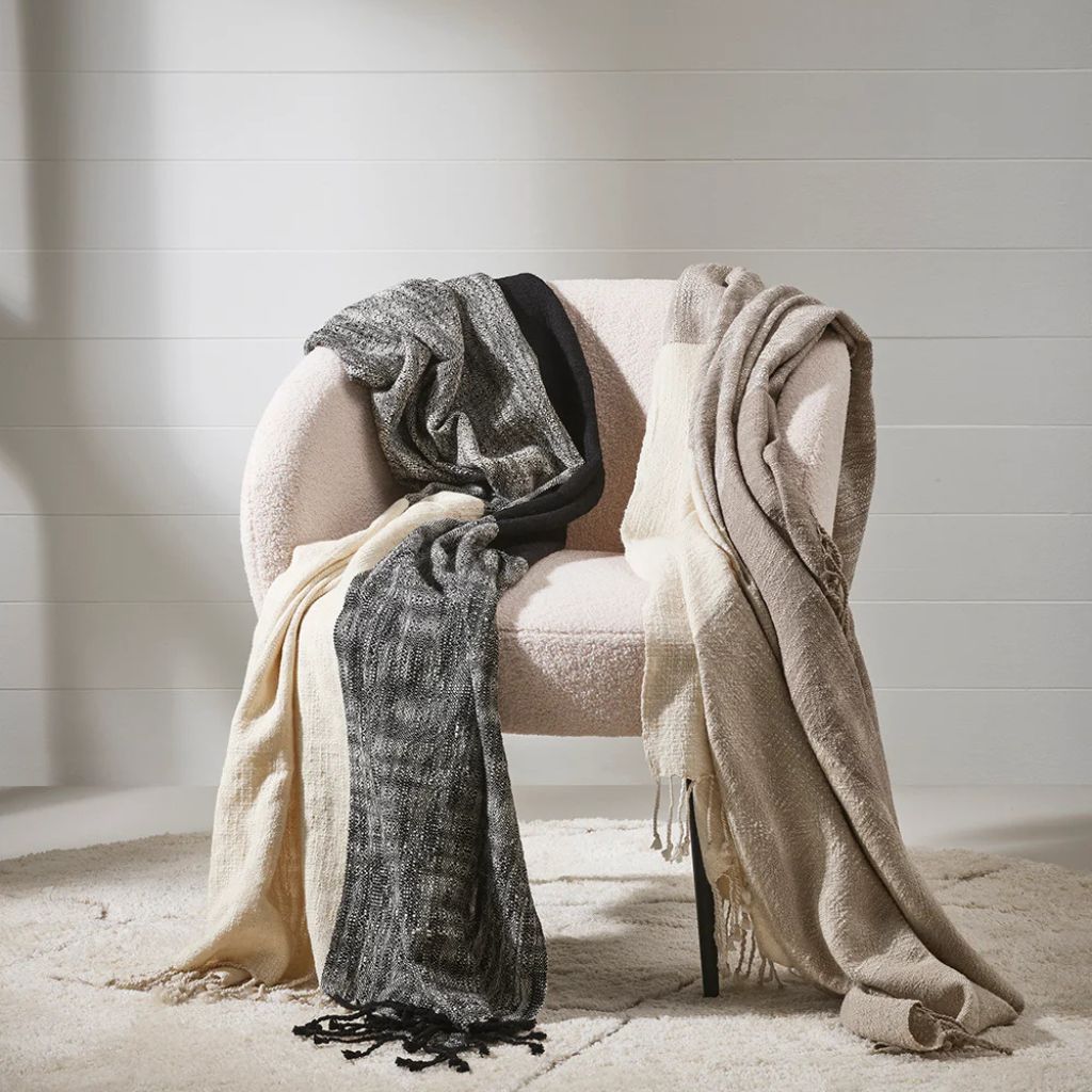 Varese Throw Biscuit