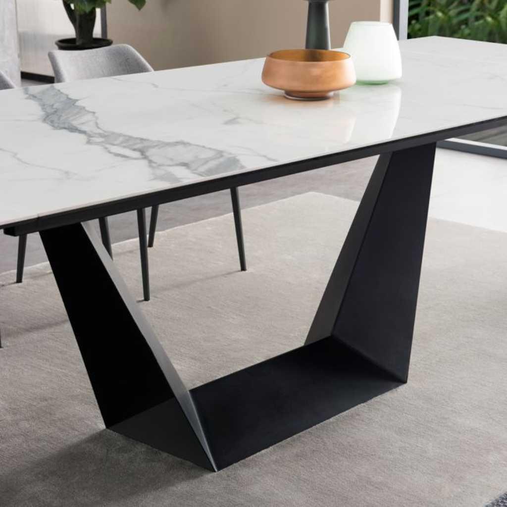 Veyron Dining Table - Gainsville